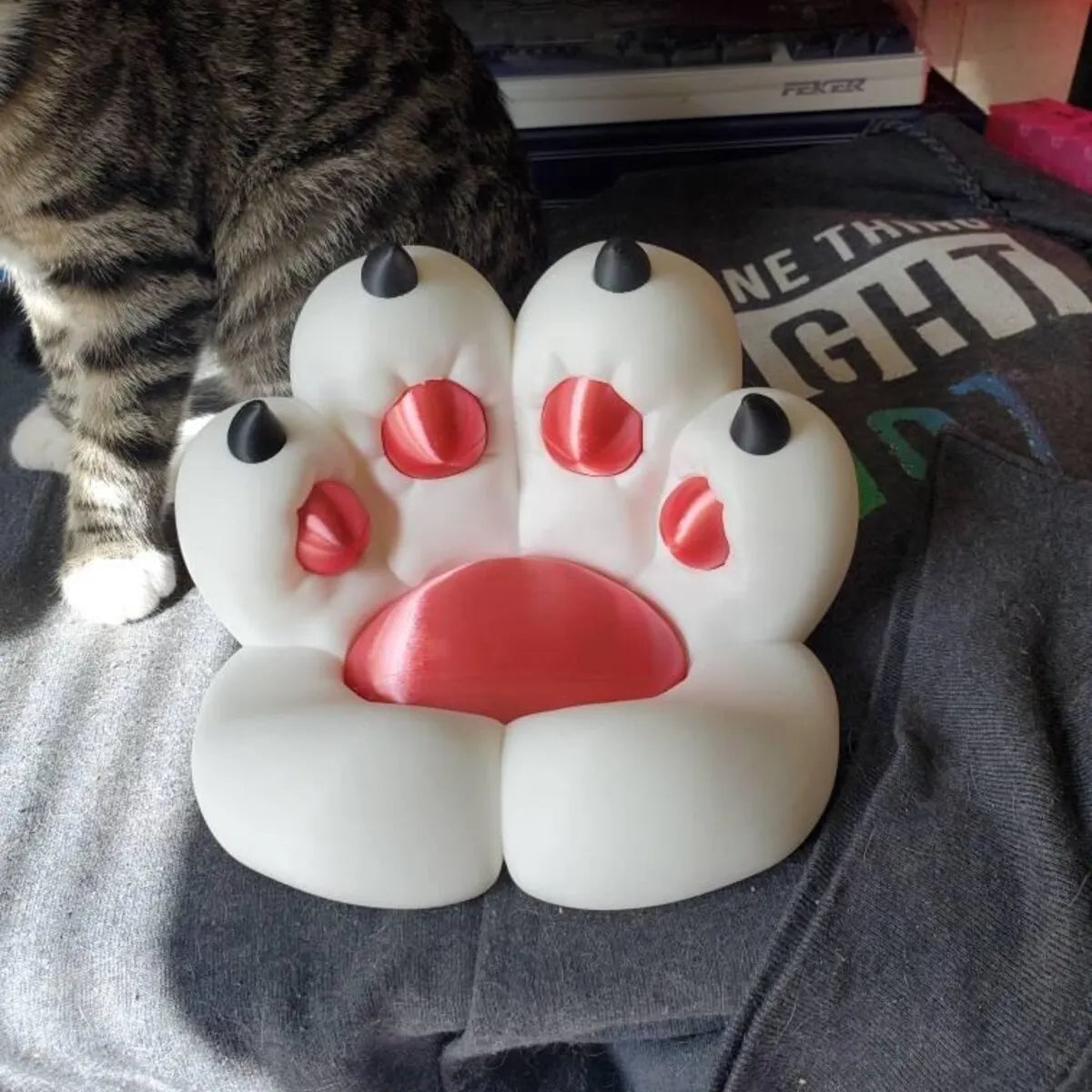 Niedlicher Handyhalter in Katzenpfotenform – 3D-gedruckter Schreibtisch-Organizer für Katzenliebhaber 